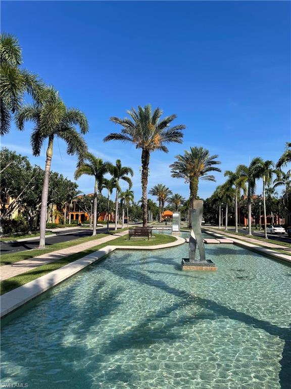 Ole Canals and fountains