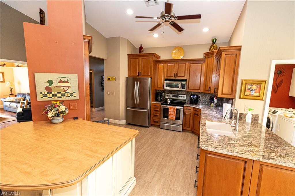 9411 Old Hickory CIR