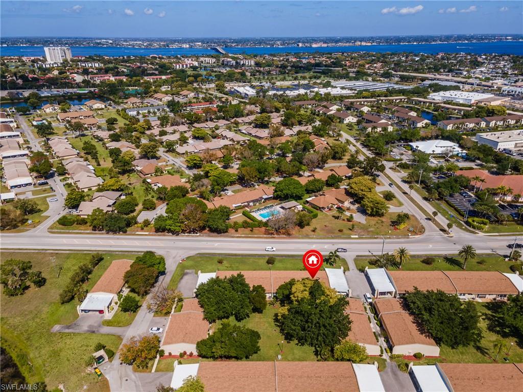 6300 Pointe BLVD 473 photo 30
