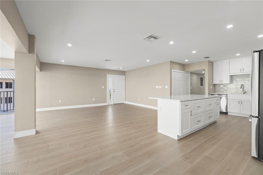 1341 Middle Gulf DR 14C photo 25