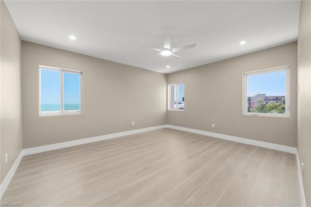 1341 Middle Gulf DR 14C photo 28