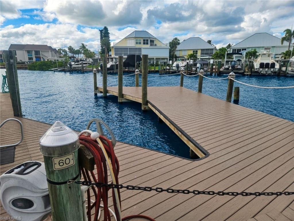 Dock #60 4351 Bay Beach LN
