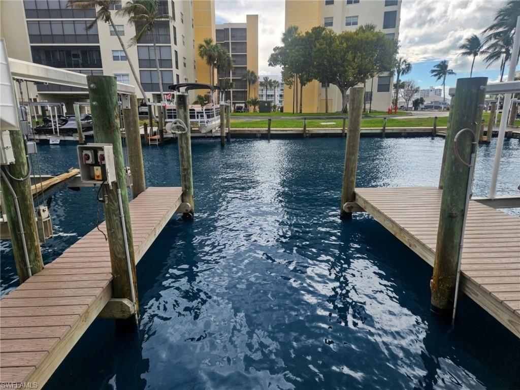 Dock #56 4351 Bay Beach LN