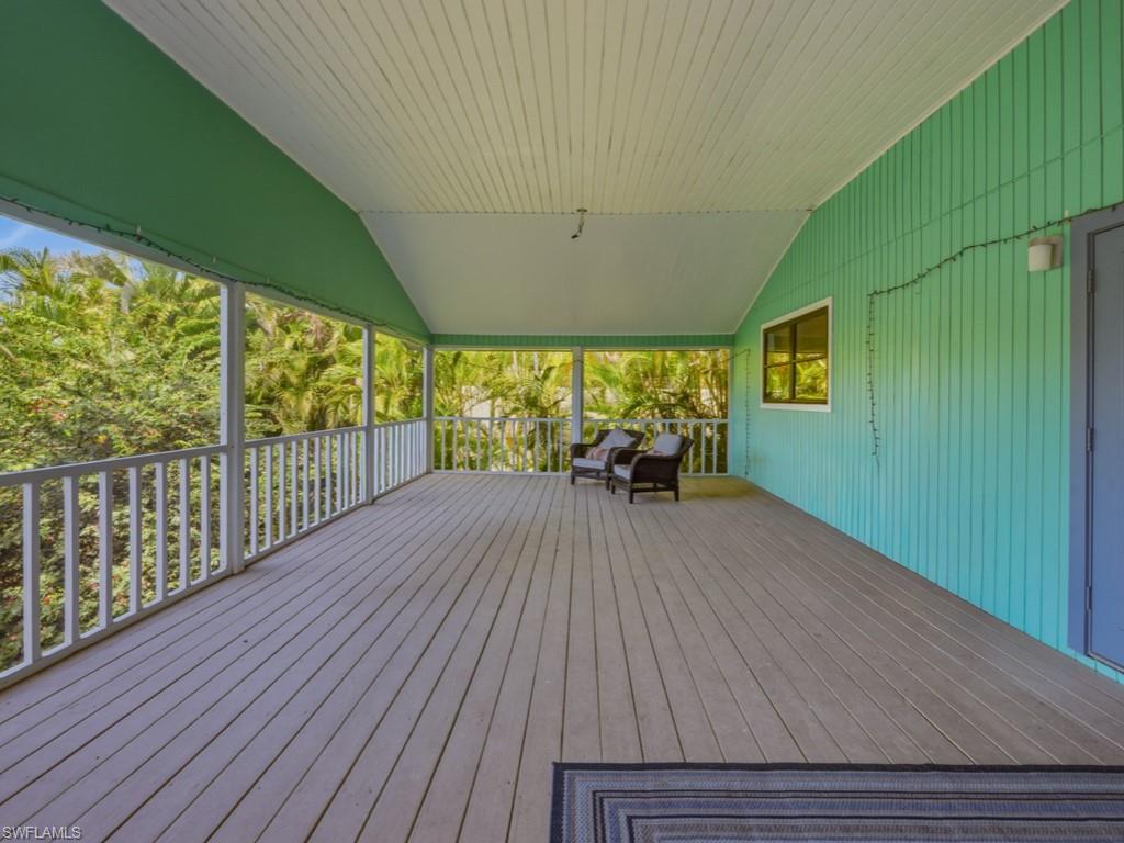 2022 Frederick ST photo 6