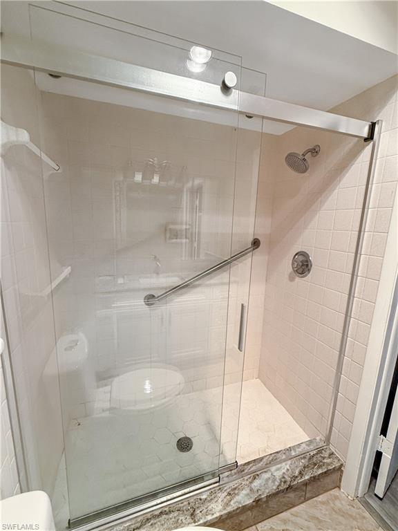 1398 Myerlee Country Club BLVD photo 17