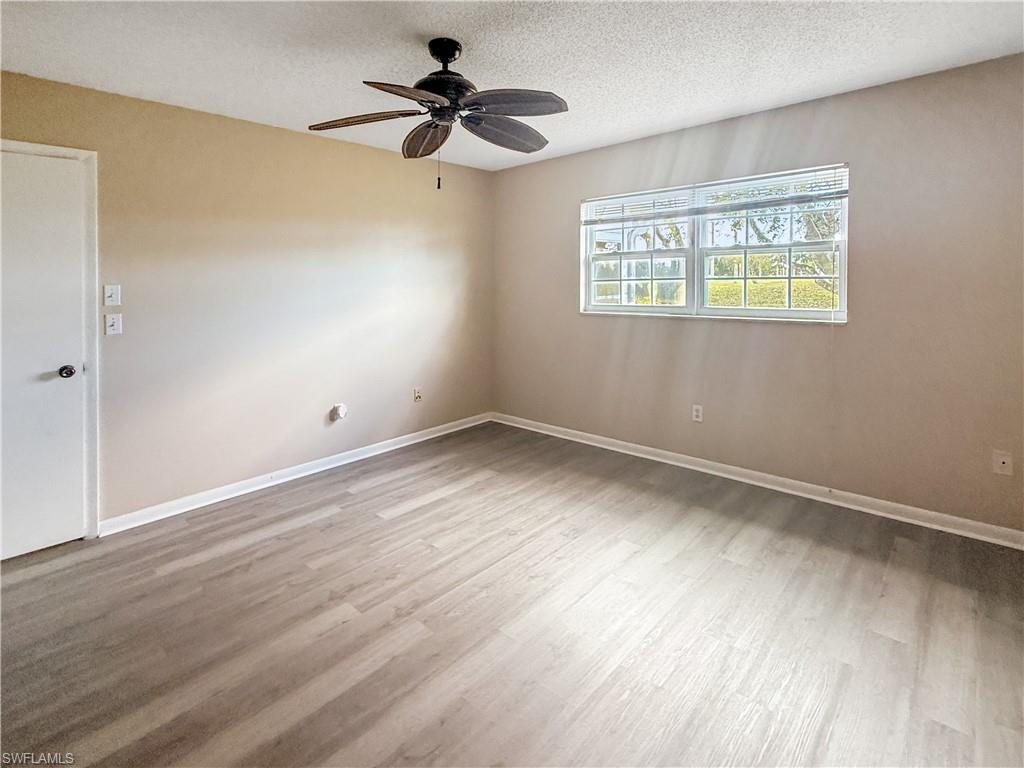 1398 Myerlee Country Club BLVD photo 16