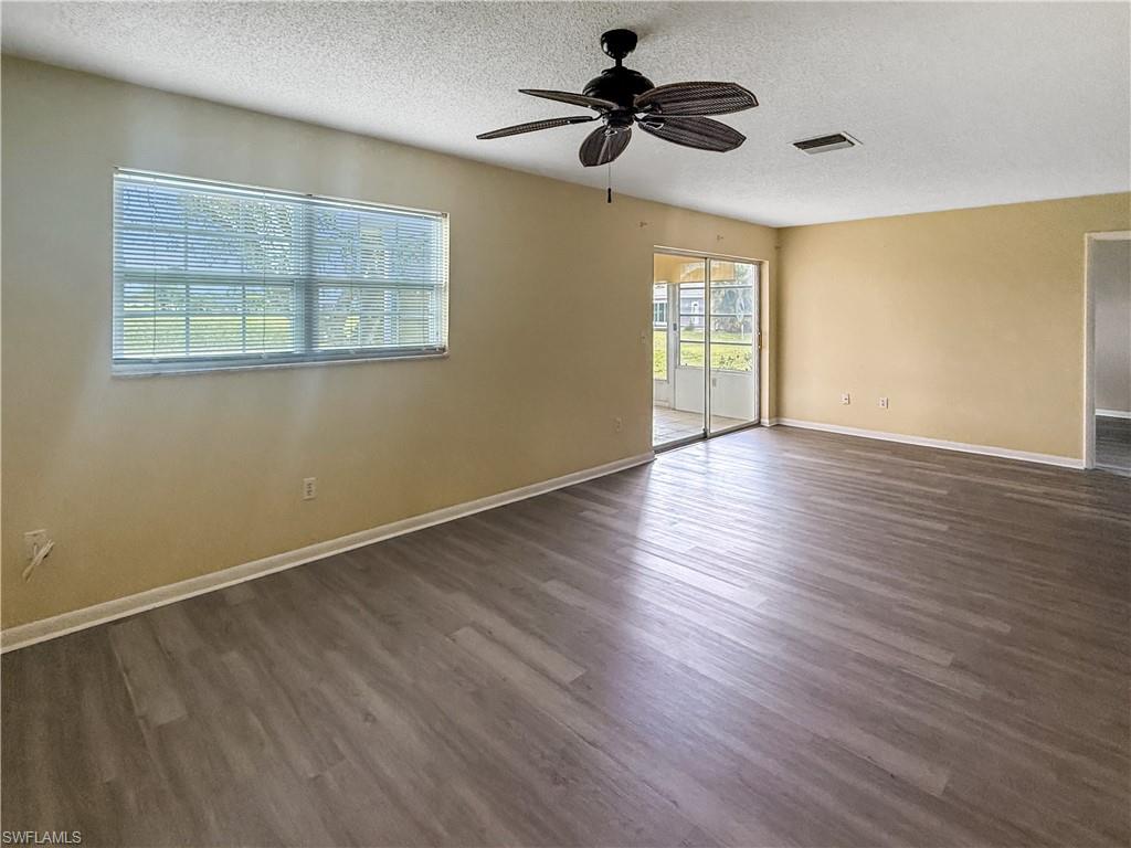 1398 Myerlee Country Club BLVD photo 12