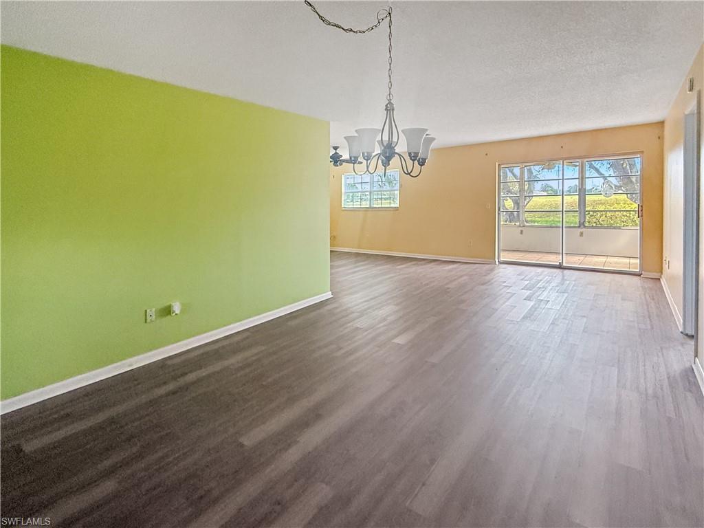 1398 Myerlee Country Club BLVD photo 9
