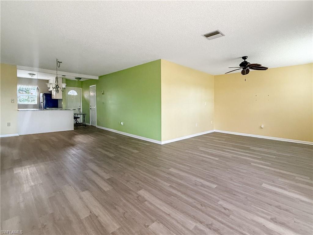 1398 Myerlee Country Club BLVD photo 14