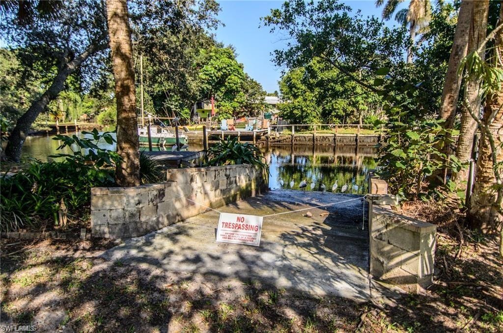 1229 Skyline DR photo 21