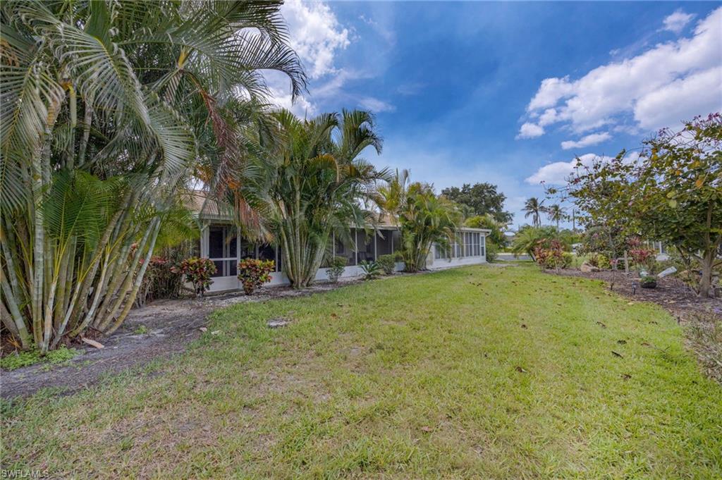 385 Palm DR 1732 photo 23
