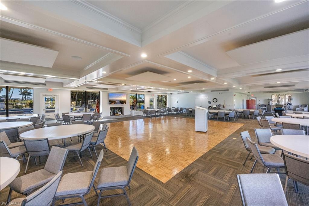 385 Palm DR 1732 photo 37