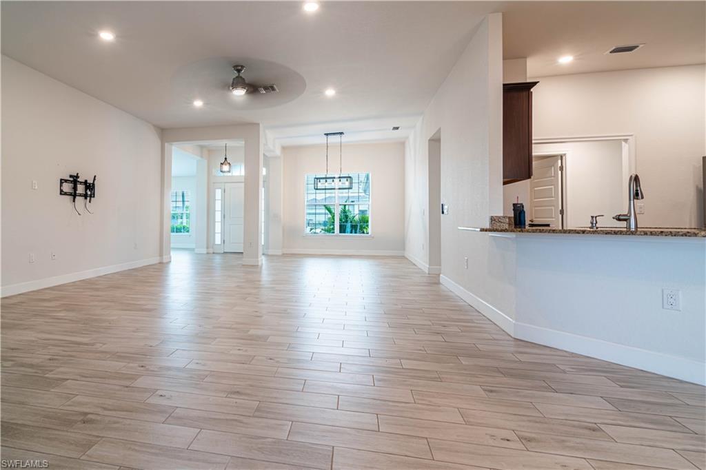 1513 NE 43rd TER photo 10