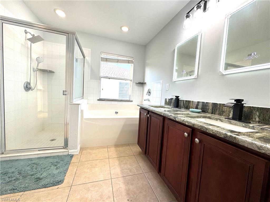 1222 NW 20th PL photo 23