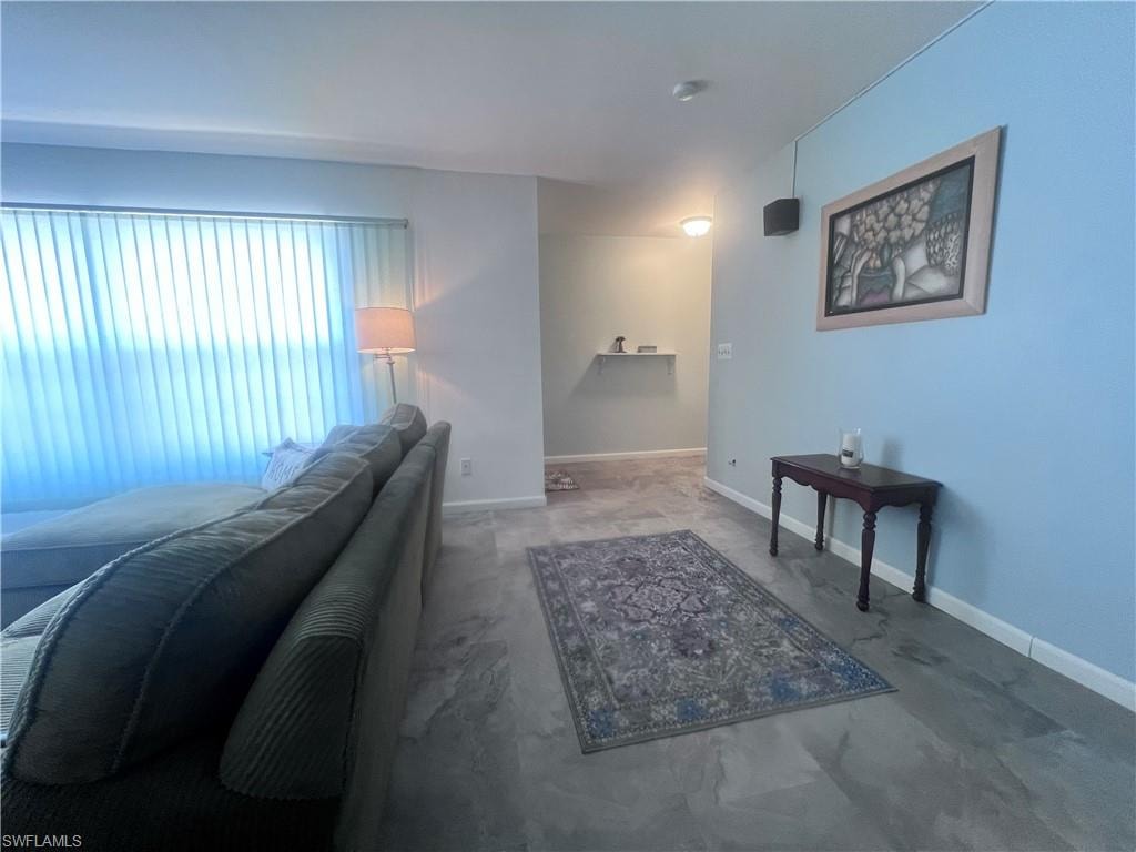 726 Sabur CT