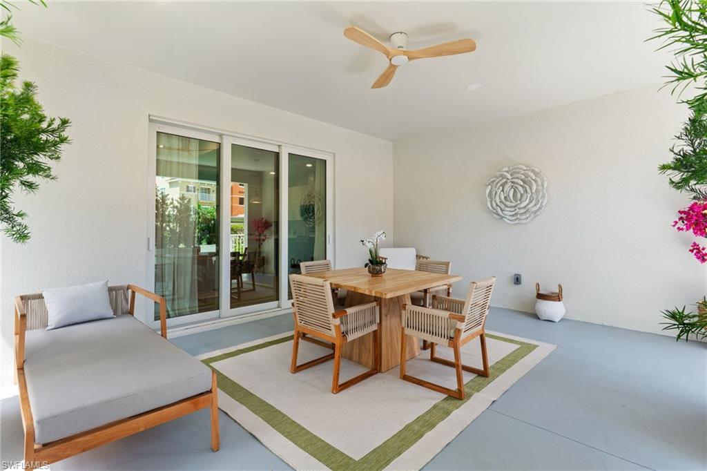 176 Jeepers DR photo 34