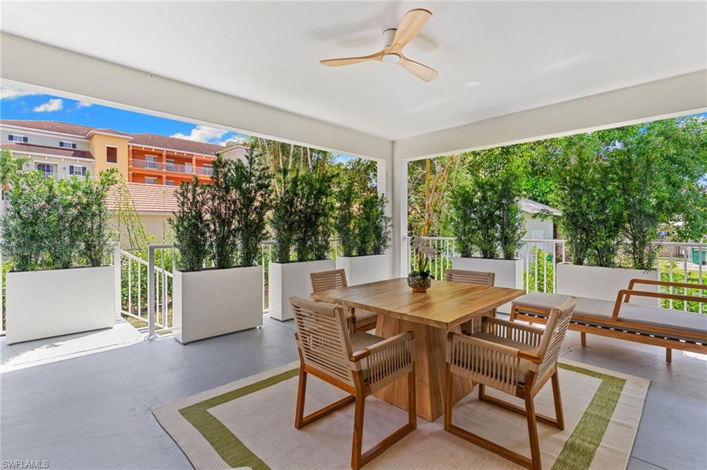 176 Jeepers DR photo 35