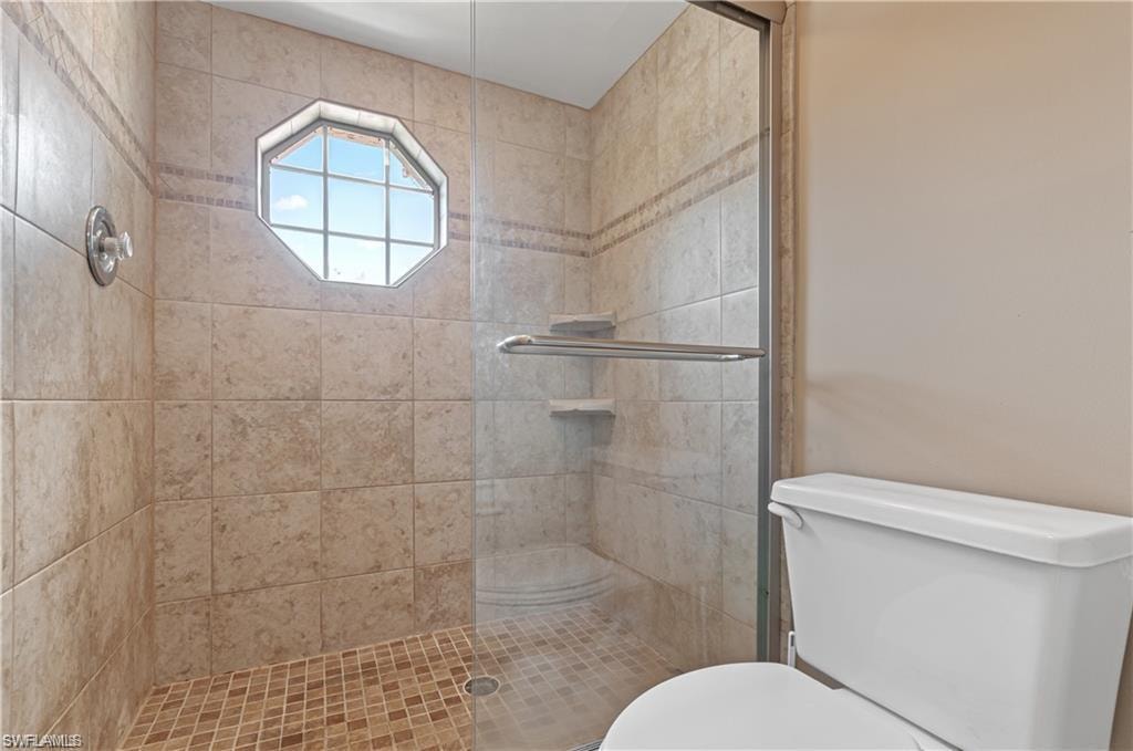 13962 Southampton DR 4404 photo 14