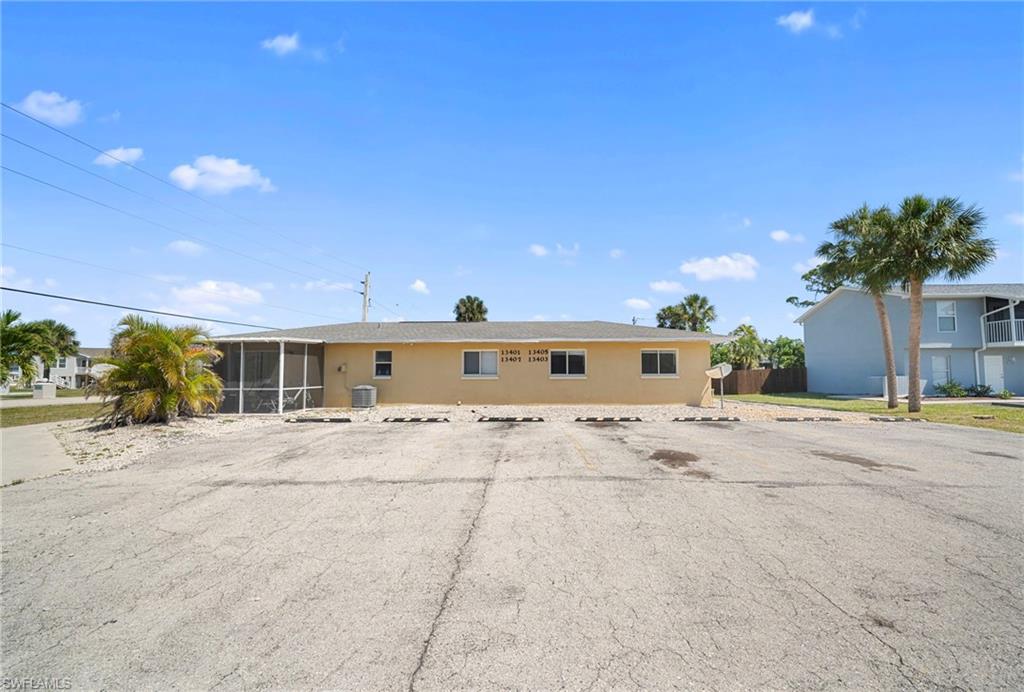 13403 pine needle LN photo 20