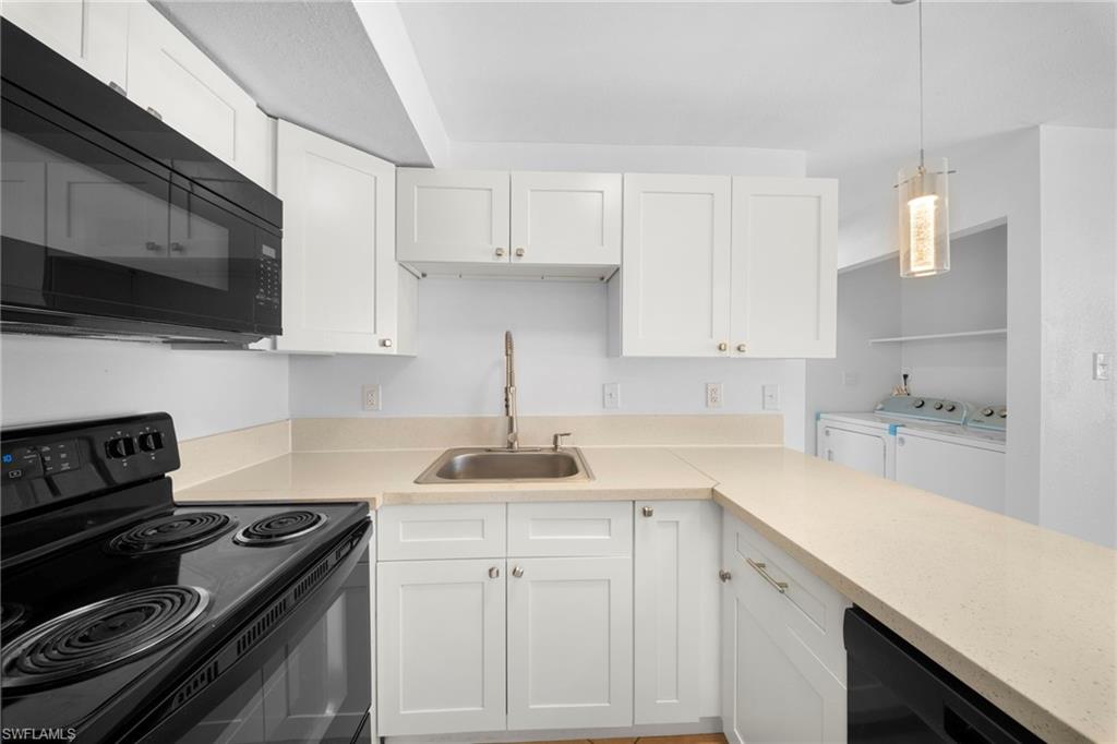 13403 pine needle LN photo 8