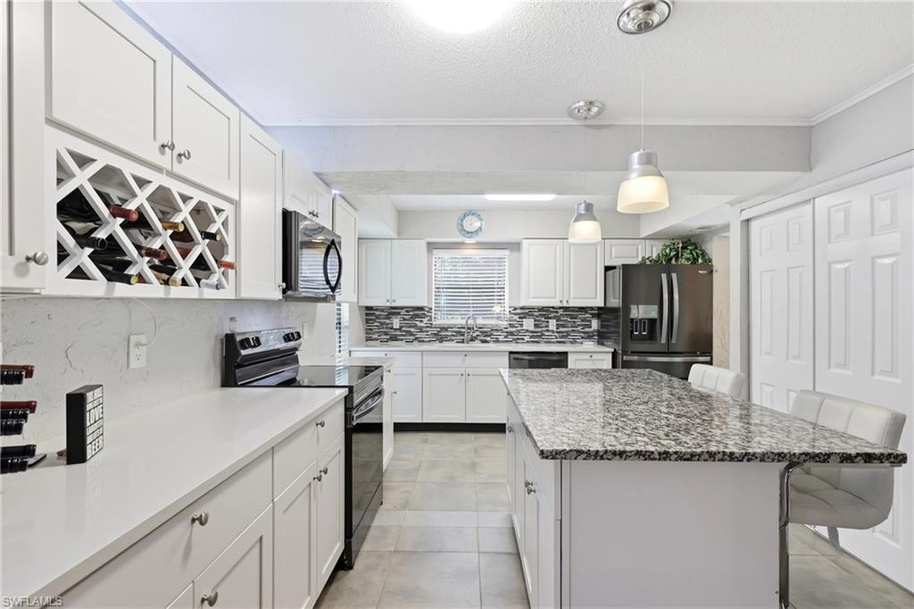 27099 Holly LN photo 12