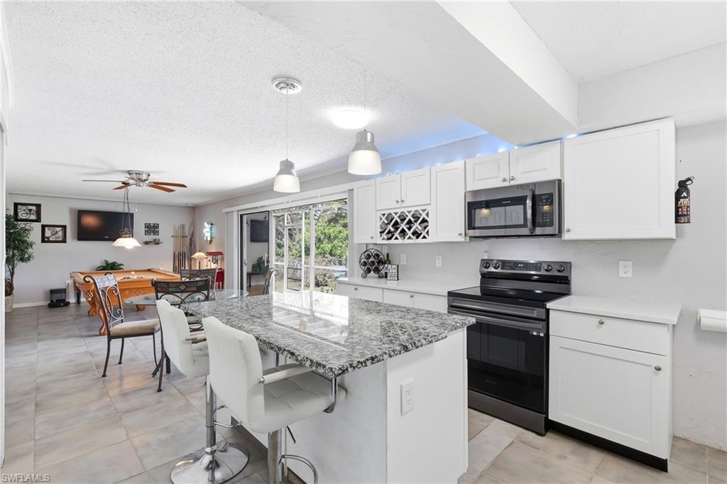 27099 Holly LN photo 14