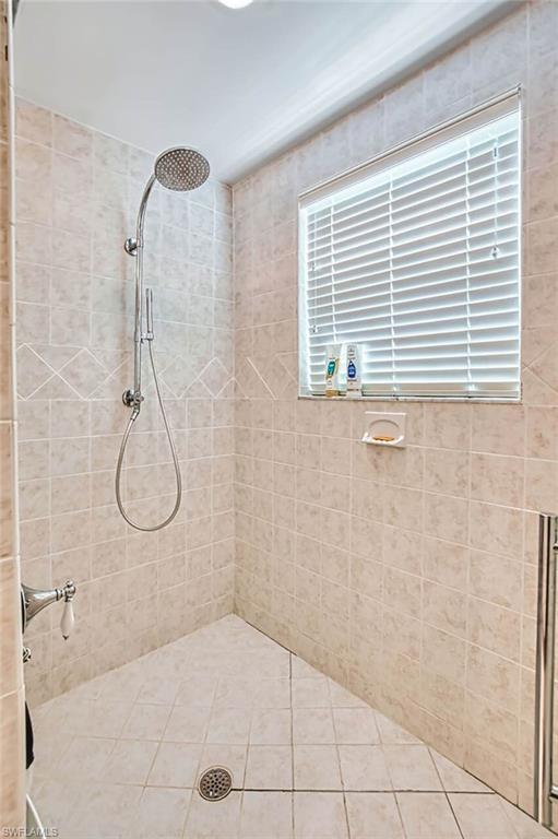 Primary-Bath Shower