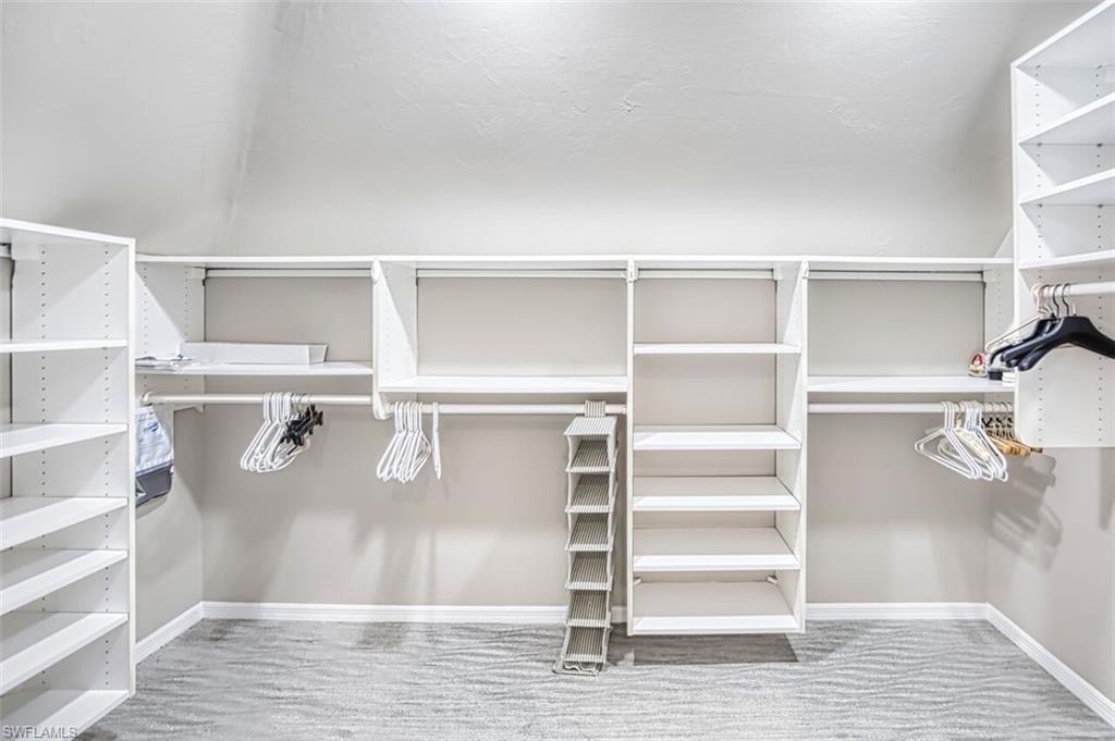 Primary-Closet