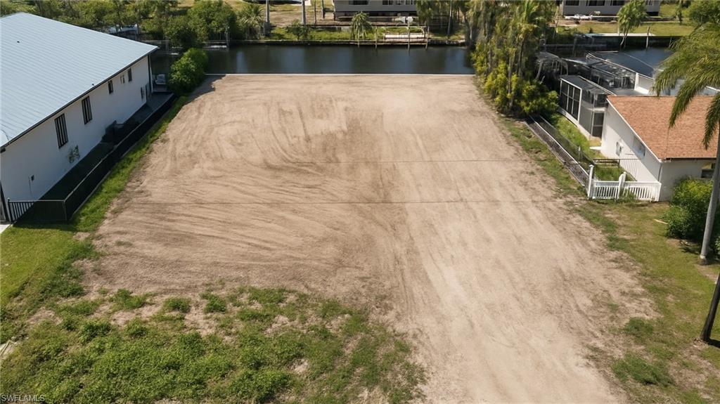 Direct Gulf Access Lot Site!