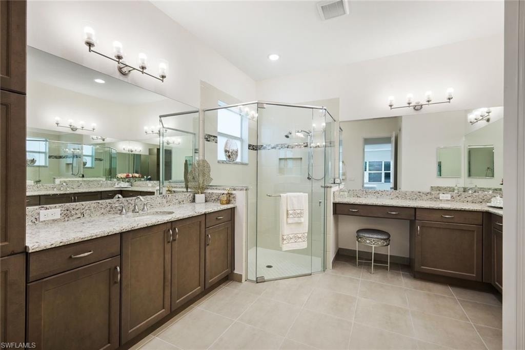 Luxurious bathroom