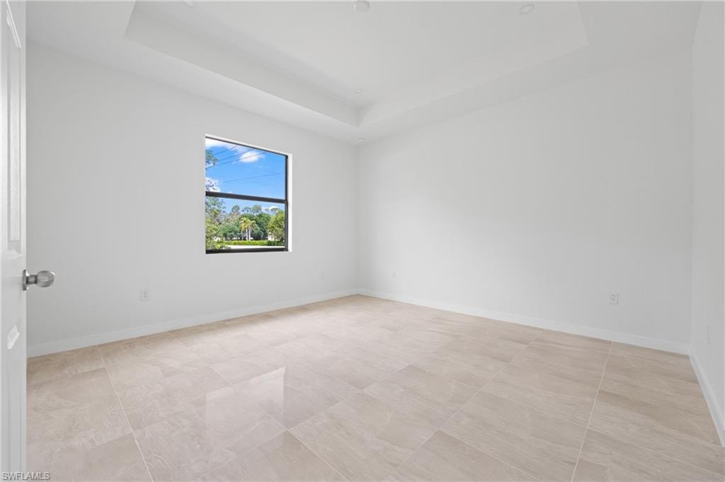 1133 Alvin AVE photo 11