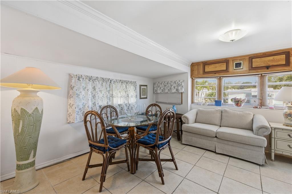 17 Jade DR 17J