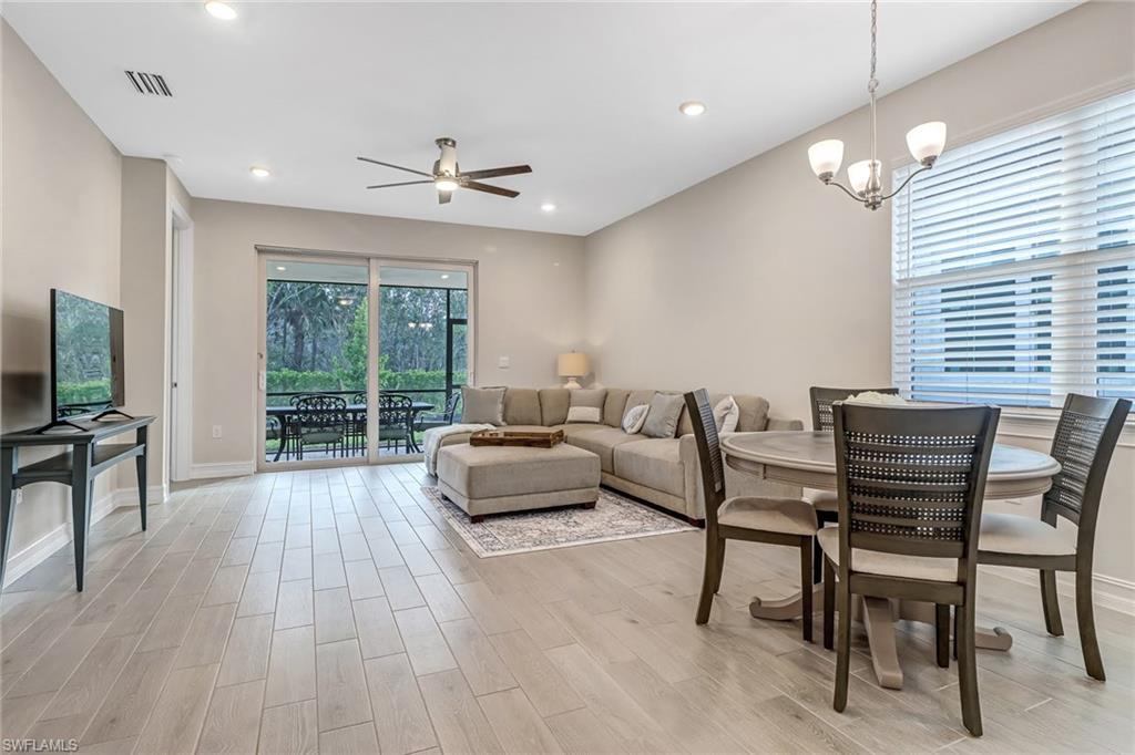 1148 Enbrook LOOP photo 6