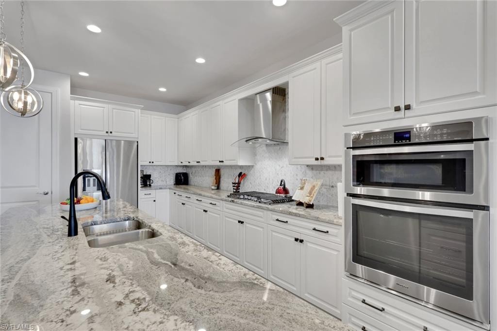 8924 Mustique LN photo 6
