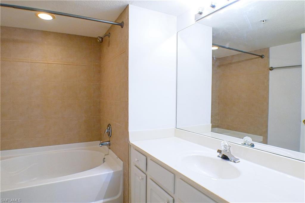 4113 residence DR 211 photo 16