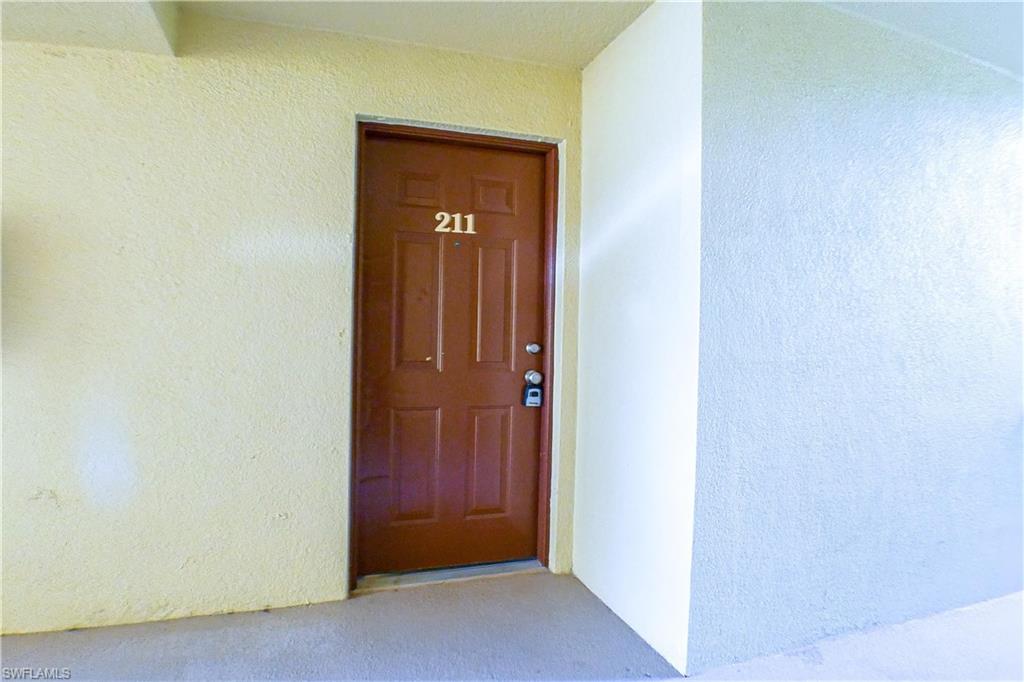 4113 residence DR 211