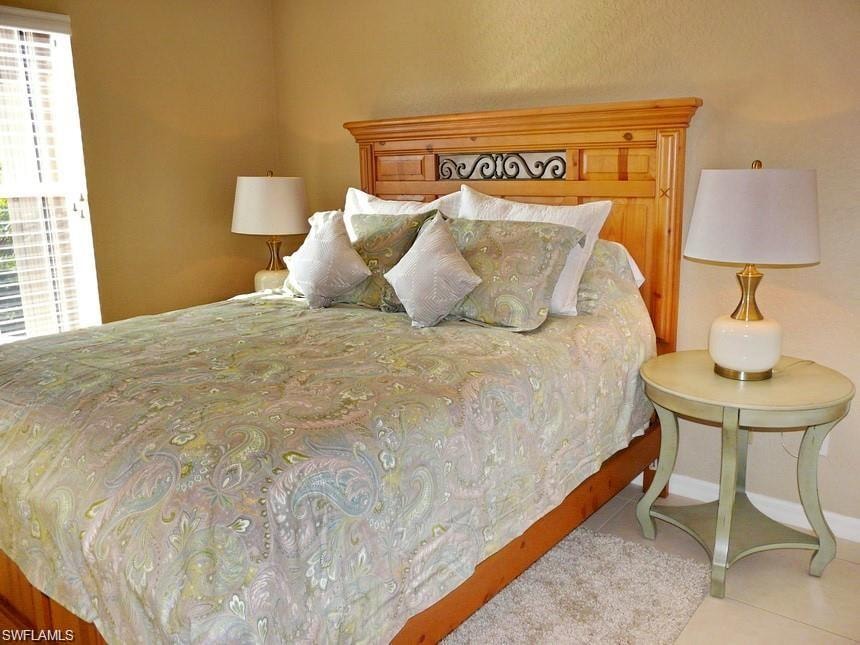 264 Castaways ST photo 10