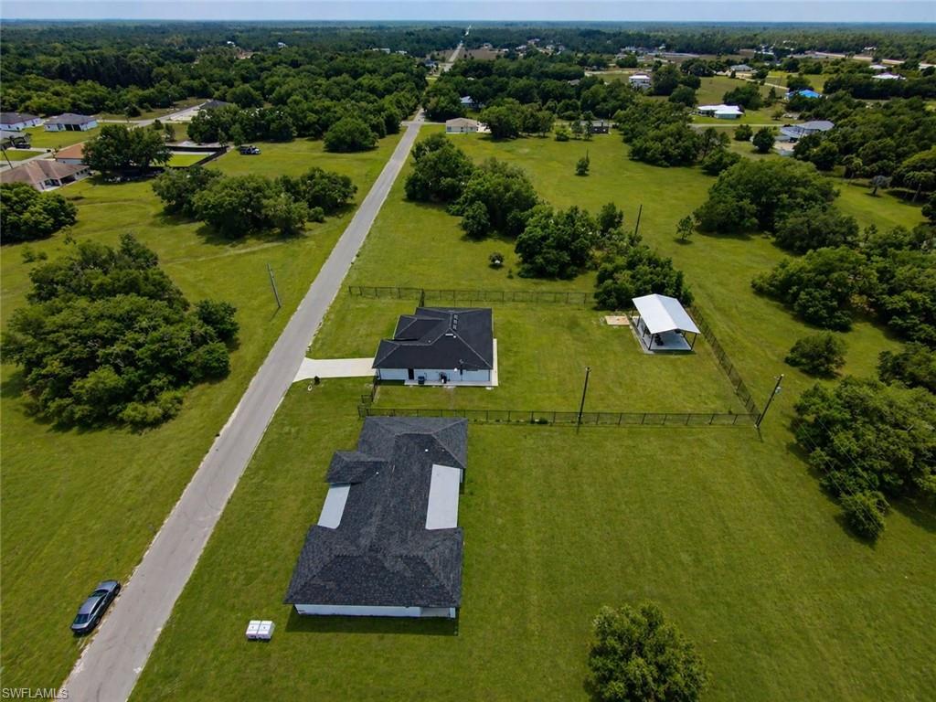 Expansive propertyImage digitally enhanced and virtually altered; actual property condition may differ..