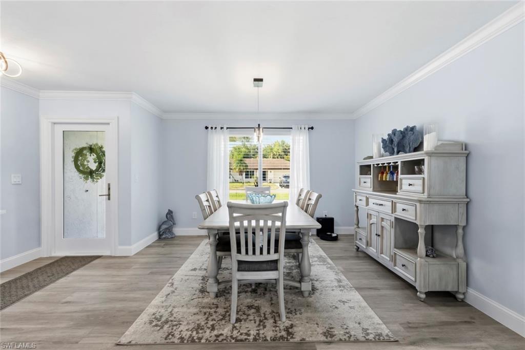 6048 Perthshire LN photo 13