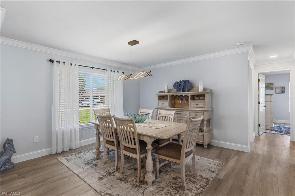 6048 Perthshire LN photo 12