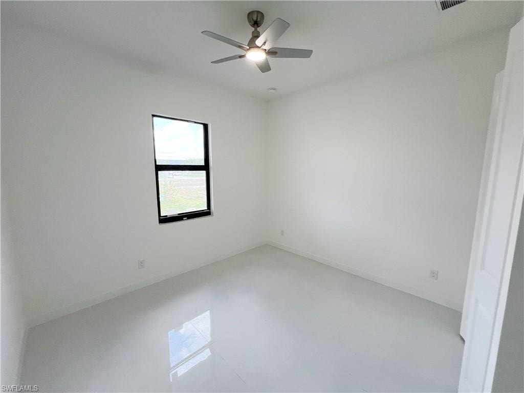 4333 NW 34th LN photo 17