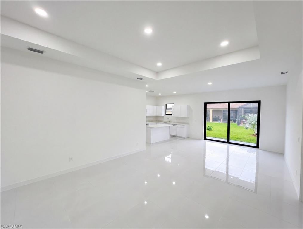 4333 NW 34th LN photo 8