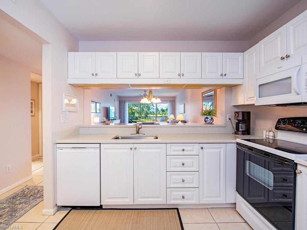 3675 Amberly CIR C207 photo 6