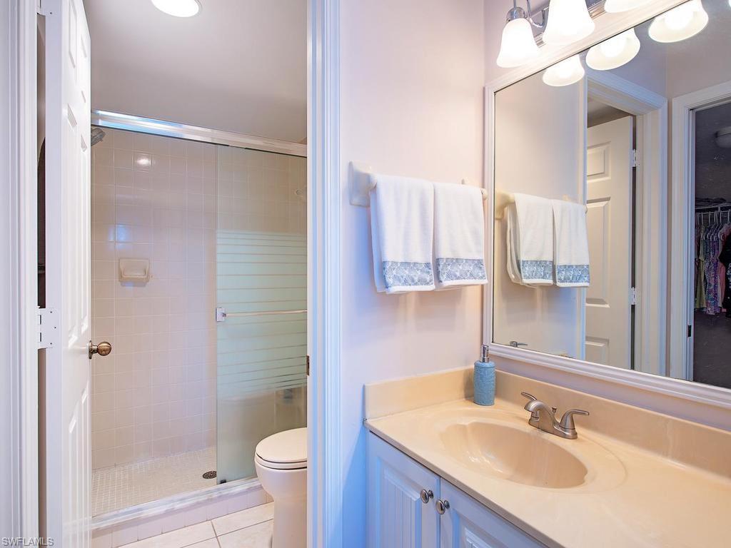 3675 Amberly CIR C207 photo 8