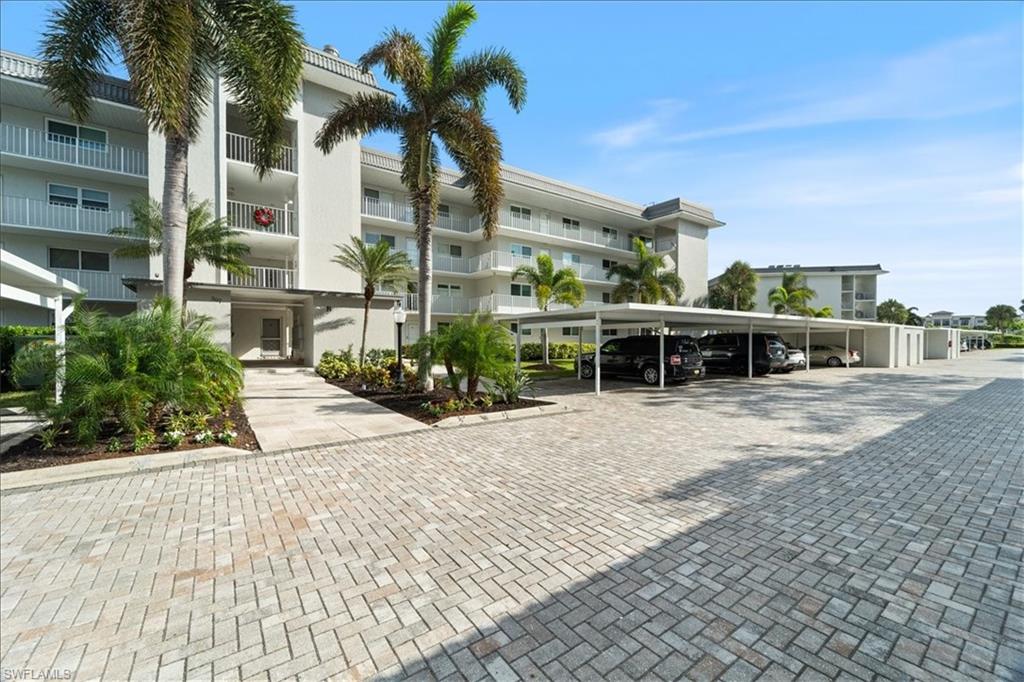 307 Goodlette-Frank RD S B202