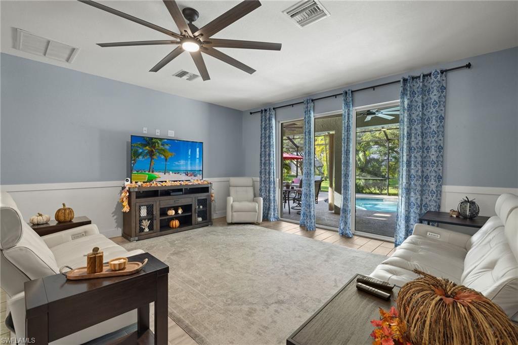 12353 Crooked Creek LN photo 11
