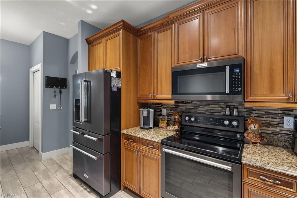 12353 Crooked Creek LN photo 8