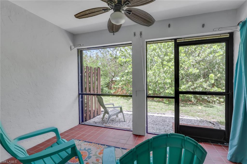 9861 Alabama ST 3 photo 23