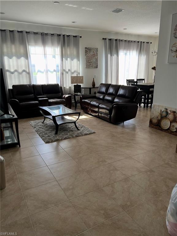 5474 Cassidy LN