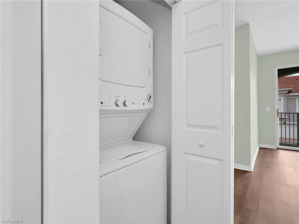 23501 Alamanda DR 102 photo 15